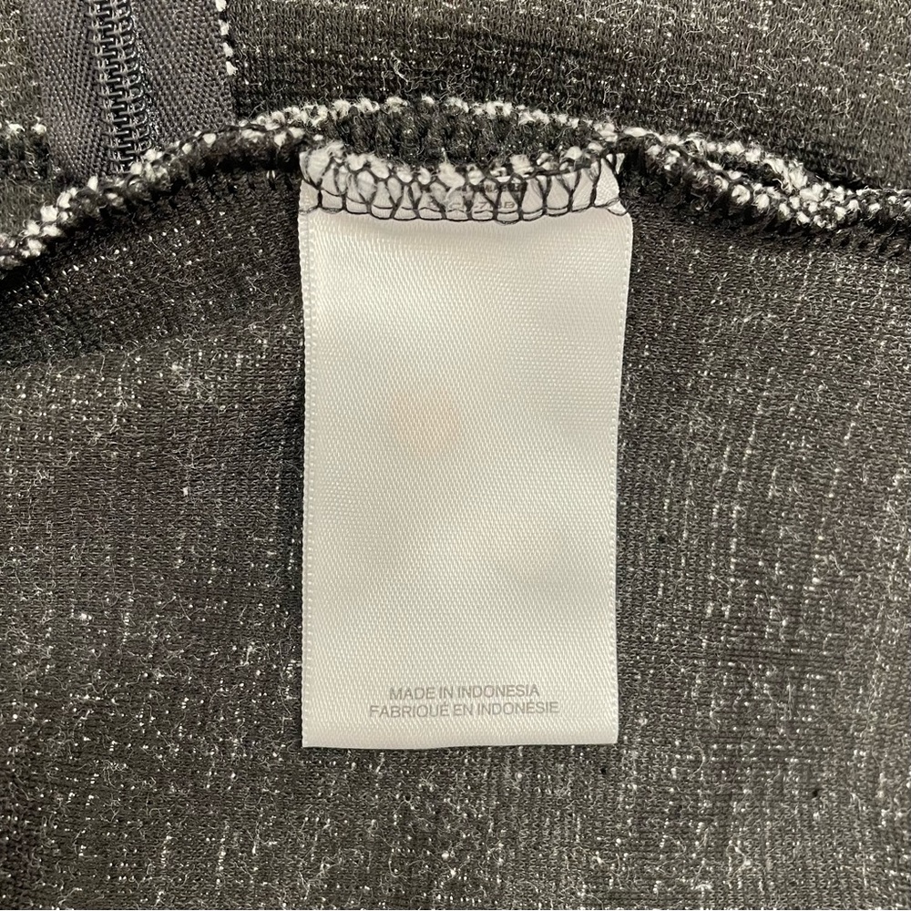 EXPRESS Dress - Picture 15 of 15